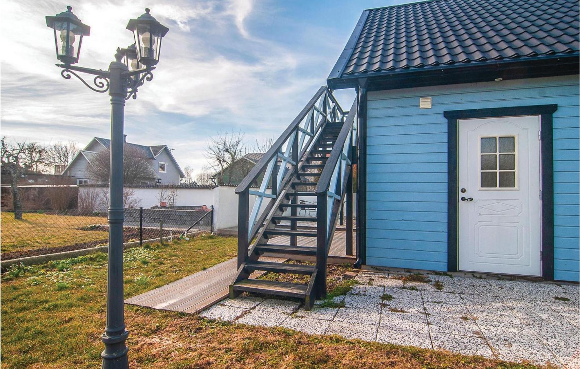 Cozy Apartment In Klintehamn With Wifi Zewnętrze zdjęcie